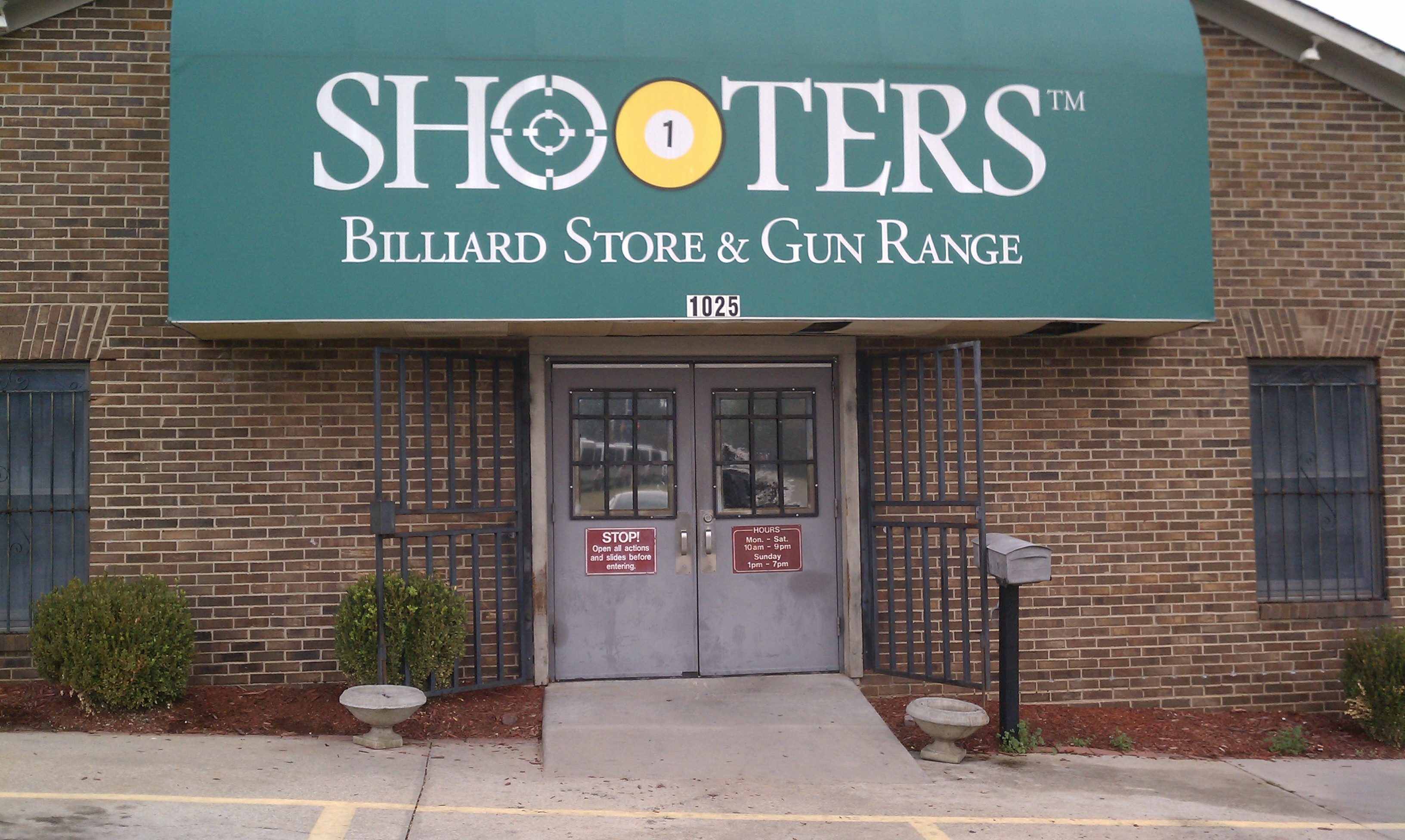 Shooters Indoor Range and Gun Shop